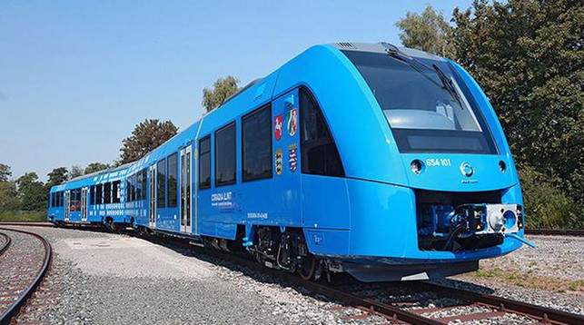 The first voyage of a hydrogen fuel train in the World
