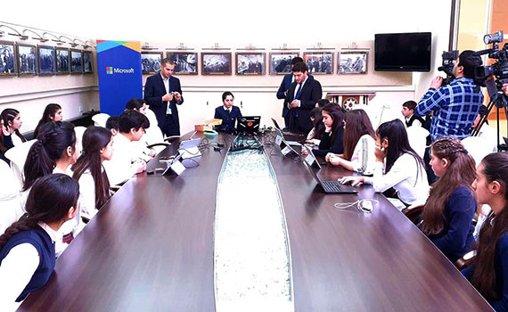 Şamaxıda “Kod saatı” layihəsi təqdim edilib, Elm və Təhsil Nazirliyi, Elm ve Tehsil Nazirliyi, Azərbaycan Respublikası Elm və Təhsil Nazirliyi, Azerbaycan Respublikasi Elm ve Tehsil Nazirliyi, Elm və Ali Təhsil üzrə Dövlət Agentliyi, Elm və Ali Təhsil, AMEA, Azərbaycan Milli Elmlər Akademiyası, Elmler Akademiyasi, İnformasiya Texnologiyaları İnstitutu, İnformasiya Texnologiyaları, AMEA ITI, AMEA İTİ, İTİ, ITI, ikt.az, ict.az, ict, ikt, www.ict.az, www.ikt.az, Rasim Aliguliyev, Rasim Əliquliyev, RM Əliquliyev, Əliquliyev Rasim, Academician Rasim Aliguliyev