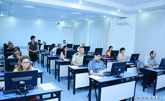 В институте проводятся докторские экзамены по информатике