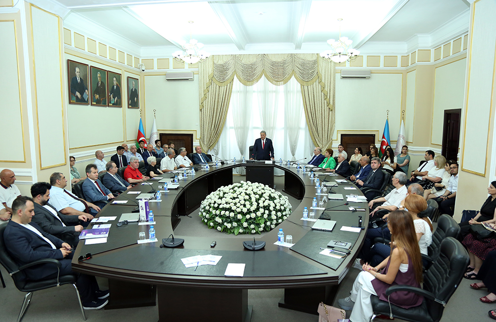 AMEA-da “Süni intellekt və rəqəmsal inkişaf: mövcud reallıqlar və gələcəyə baxış” mövzusunda beynəlxalq elmi konfrans keçirilib, Elm və Təhsil Nazirliyi, Elm ve Tehsil Nazirliyi, Azərbaycan Respublikası Elm və Təhsil Nazirliyi, Azerbaycan Respublikasi Elm ve Tehsil Nazirliyi, Elm və Ali Təhsil üzrə Dövlət Agentliyi, Elm və Ali Təhsil, AMEA, Azərbaycan Milli Elmlər Akademiyası, Elmler Akademiyasi, İnformasiya Texnologiyaları İnstitutu, İnformasiya Texnologiyaları, AMEA ITI, AMEA İTİ, İTİ, ITI, ikt.az, ict.az, ict, ikt, www.ict.az, www.ikt.az, Rasim Aliguliyev, Rasim Əliquliyev, RM Əliquliyev, Əliquliyev Rasim, Academician Rasim Aliguliyev