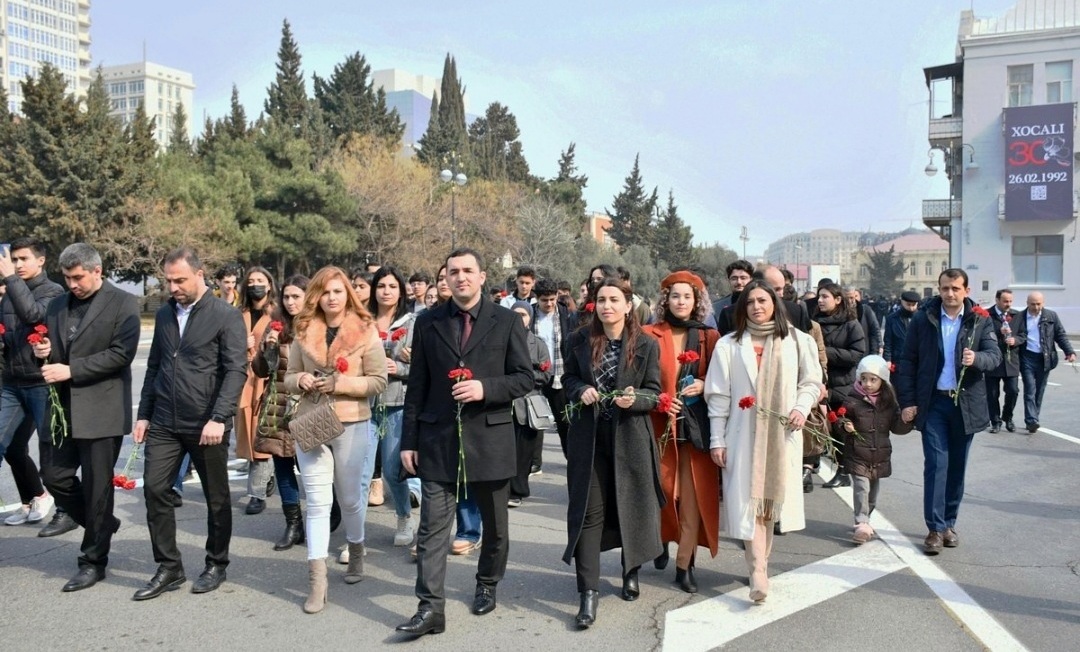 İnstitutun gənc alimləri Xocalı soyqırımı qurbanlarının xatirəsinə ucaldılmış “Ana harayı” abidəsini ziyarət ediblər, Elm və Təhsil Nazirliyi, Elm ve Tehsil Nazirliyi, Azərbaycan Respublikası Elm və Təhsil Nazirliyi, Azerbaycan Respublikasi Elm ve Tehsil Nazirliyi, Elm və Ali Təhsil üzrə Dövlət Agentliyi, Elm və Ali Təhsil, AMEA, Azərbaycan Milli Elmlər Akademiyası, Elmler Akademiyasi, İnformasiya Texnologiyaları İnstitutu, İnformasiya Texnologiyaları, AMEA ITI, AMEA İTİ, İTİ, ITI, ikt.az, ict.az, ict, ikt, www.ict.az, www.ikt.az, Rasim Aliguliyev, Rasim Əliquliyev, RM Əliquliyev, Əliquliyev Rasim, Academician Rasim Aliguliyev