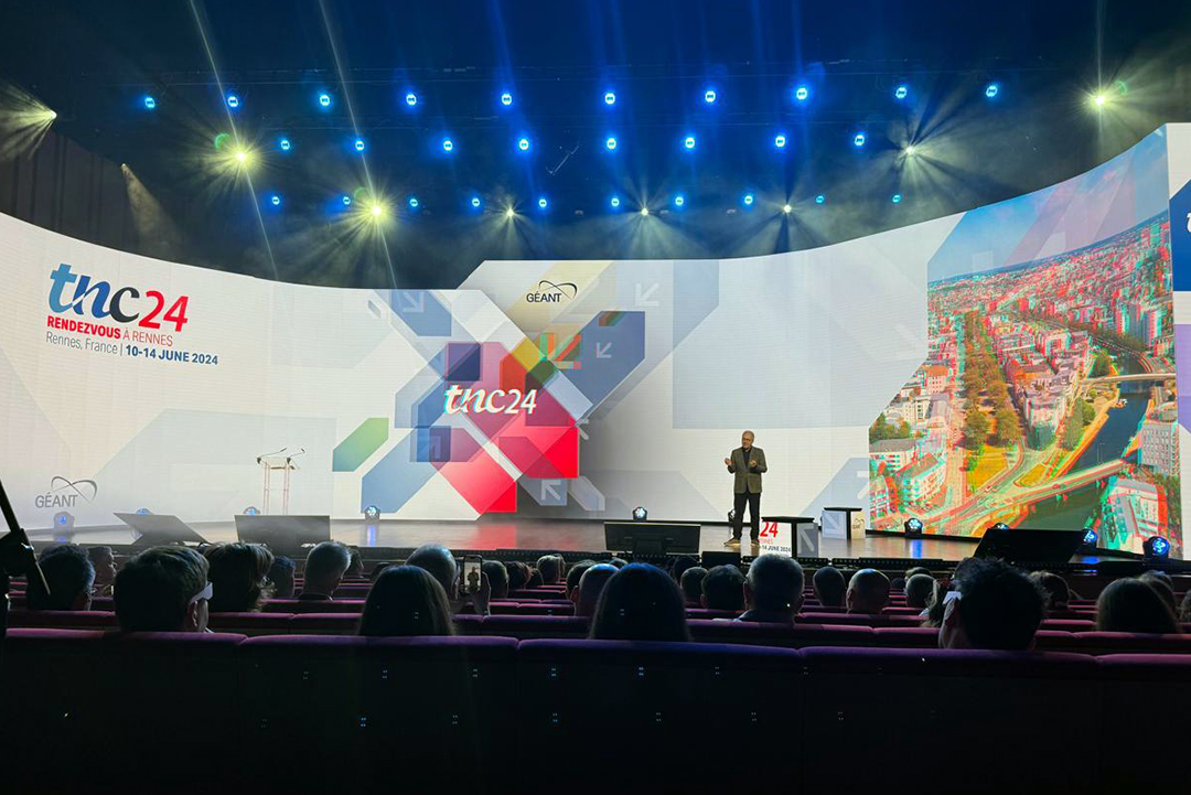 İnstitutun şöbə müdiri və mərkəz rəhbəri TERENA Şəbəkə Konfransında iştirak ediblər, Elm və Təhsil Nazirliyi, Elm ve Tehsil Nazirliyi, Azərbaycan Respublikası Elm və Təhsil Nazirliyi, Azerbaycan Respublikasi Elm ve Tehsil Nazirliyi, Elm və Ali Təhsil üzrə Dövlət Agentliyi, Elm və Ali Təhsil, AMEA, Azərbaycan Milli Elmlər Akademiyası, Elmler Akademiyasi, İnformasiya Texnologiyaları İnstitutu, İnformasiya Texnologiyaları, AMEA ITI, AMEA İTİ, İTİ, ITI, ikt.az, ict.az, ict, ikt, www.ict.az, www.ikt.az, Rasim Aliguliyev, Rasim Əliquliyev, RM Əliquliyev, Əliquliyev Rasim, Academician Rasim Aliguliyev