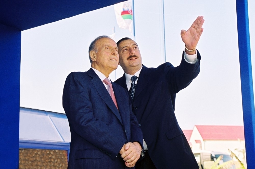 15 İyun – Milli Qurtuluş Günü: Azərbaycanın dövlətçilik tarixinin şanlı səhifəsi, Elm və Təhsil Nazirliyi, Elm ve Tehsil Nazirliyi, Azərbaycan Respublikası Elm və Təhsil Nazirliyi, Azerbaycan Respublikasi Elm ve Tehsil Nazirliyi, Elm və Ali Təhsil üzrə Dövlət Agentliyi, Elm və Ali Təhsil, AMEA, Azərbaycan Milli Elmlər Akademiyası, Elmler Akademiyasi, İnformasiya Texnologiyaları İnstitutu, İnformasiya Texnologiyaları, AMEA ITI, AMEA İTİ, İTİ, ITI, ikt.az, ict.az, ict, ikt, www.ict.az, www.ikt.az, Rasim Aliguliyev, Rasim Əliquliyev, RM Əliquliyev, Əliquliyev Rasim, Academician Rasim Aliguliyev
