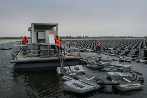 China is building the world's largest floating solar power plant