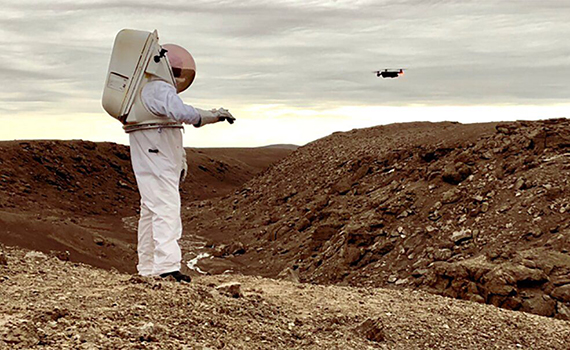 “Ağıllı” əlcək astronavtlara dronları idarə etməyə kömək edəcək, Elm və Təhsil Nazirliyi, Elm ve Tehsil Nazirliyi, Azərbaycan Respublikası Elm və Təhsil Nazirliyi, Azerbaycan Respublikasi Elm ve Tehsil Nazirliyi, Elm və Ali Təhsil üzrə Dövlət Agentliyi, Elm və Ali Təhsil, AMEA, Azərbaycan Milli Elmlər Akademiyası, Elmler Akademiyasi, İnformasiya Texnologiyaları İnstitutu, İnformasiya Texnologiyaları, AMEA ITI, AMEA İTİ, İTİ, ITI, ikt.az, ict.az, ict, ikt, www.ict.az, www.ikt.az, Rasim Aliguliyev, Rasim Əliquliyev, RM Əliquliyev, Əliquliyev Rasim, Academician Rasim Aliguliyev