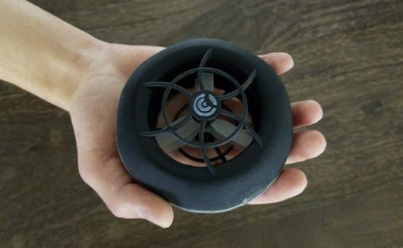 Канадский стартап создал карманный дрон-пончик