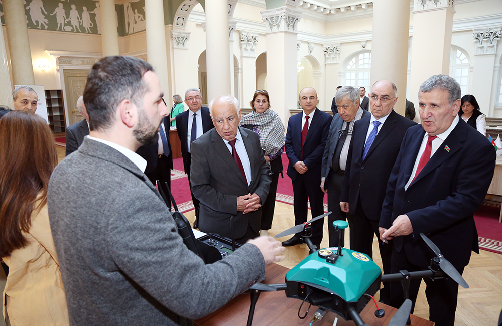 AMEA-nın Fizika-Riyaziyyat və Texnika Elmləri Bölməsi 2023-cü il üzrə fəaliyyətinə dair hesabat verib, Elm və Təhsil Nazirliyi, Elm ve Tehsil Nazirliyi, Azərbaycan Respublikası Elm və Təhsil Nazirliyi, Azerbaycan Respublikasi Elm ve Tehsil Nazirliyi, Elm və Ali Təhsil üzrə Dövlət Agentliyi, Elm və Ali Təhsil, AMEA, Azərbaycan Milli Elmlər Akademiyası, Elmler Akademiyasi, İnformasiya Texnologiyaları İnstitutu, İnformasiya Texnologiyaları, AMEA ITI, AMEA İTİ, İTİ, ITI, ikt.az, ict.az, ict, ikt, www.ict.az, www.ikt.az, Rasim Aliguliyev, Rasim Əliquliyev, RM Əliquliyev, Əliquliyev Rasim, Academician Rasim Aliguliyev