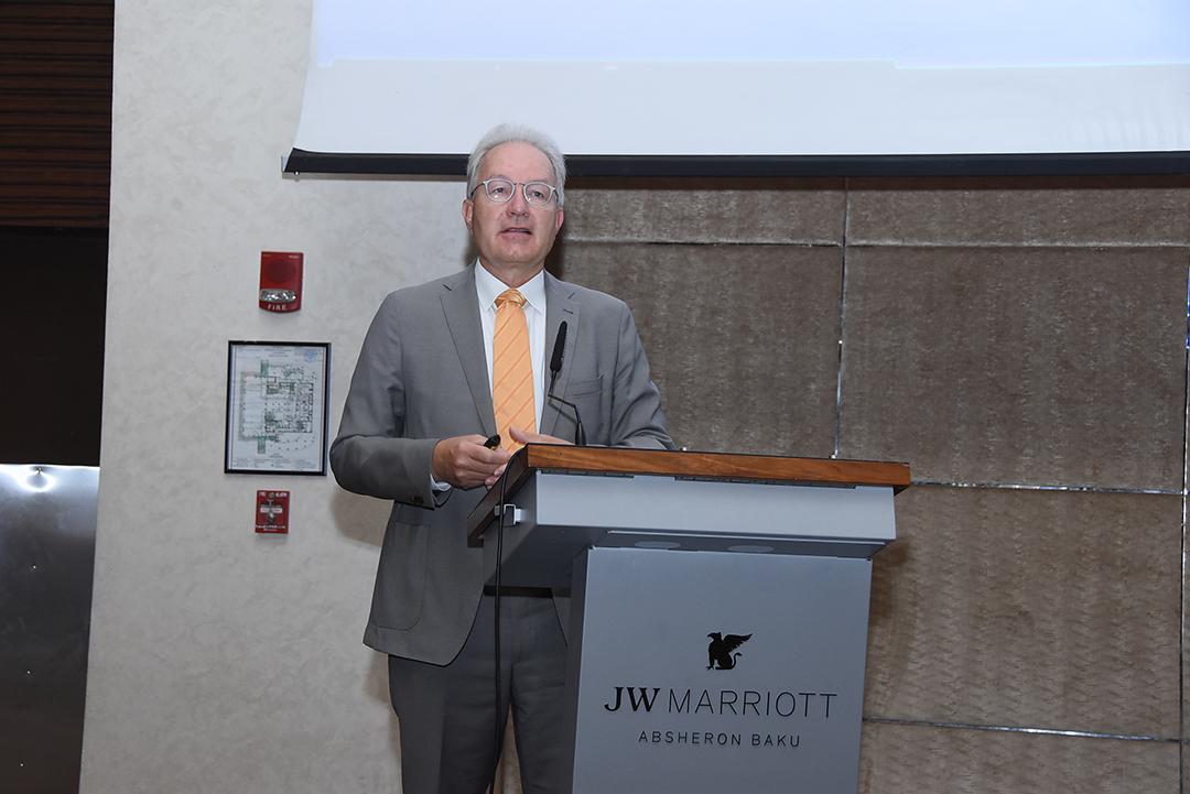 Erik Huizer: “EaPEC 2022” konfransı Azərbaycan elmi və təhsilinin inkişafı üçün geniş imkanlar açır”, Elm və Təhsil Nazirliyi, Elm ve Tehsil Nazirliyi, Azərbaycan Respublikası Elm və Təhsil Nazirliyi, Azerbaycan Respublikasi Elm ve Tehsil Nazirliyi, Elm və Ali Təhsil üzrə Dövlət Agentliyi, Elm və Ali Təhsil, AMEA, Azərbaycan Milli Elmlər Akademiyası, Elmler Akademiyasi, İnformasiya Texnologiyaları İnstitutu, İnformasiya Texnologiyaları, AMEA ITI, AMEA İTİ, İTİ, ITI, ikt.az, ict.az, ict, ikt, www.ict.az, www.ikt.az, Rasim Aliguliyev, Rasim Əliquliyev, RM Əliquliyev, Əliquliyev Rasim, Academician Rasim Aliguliyev