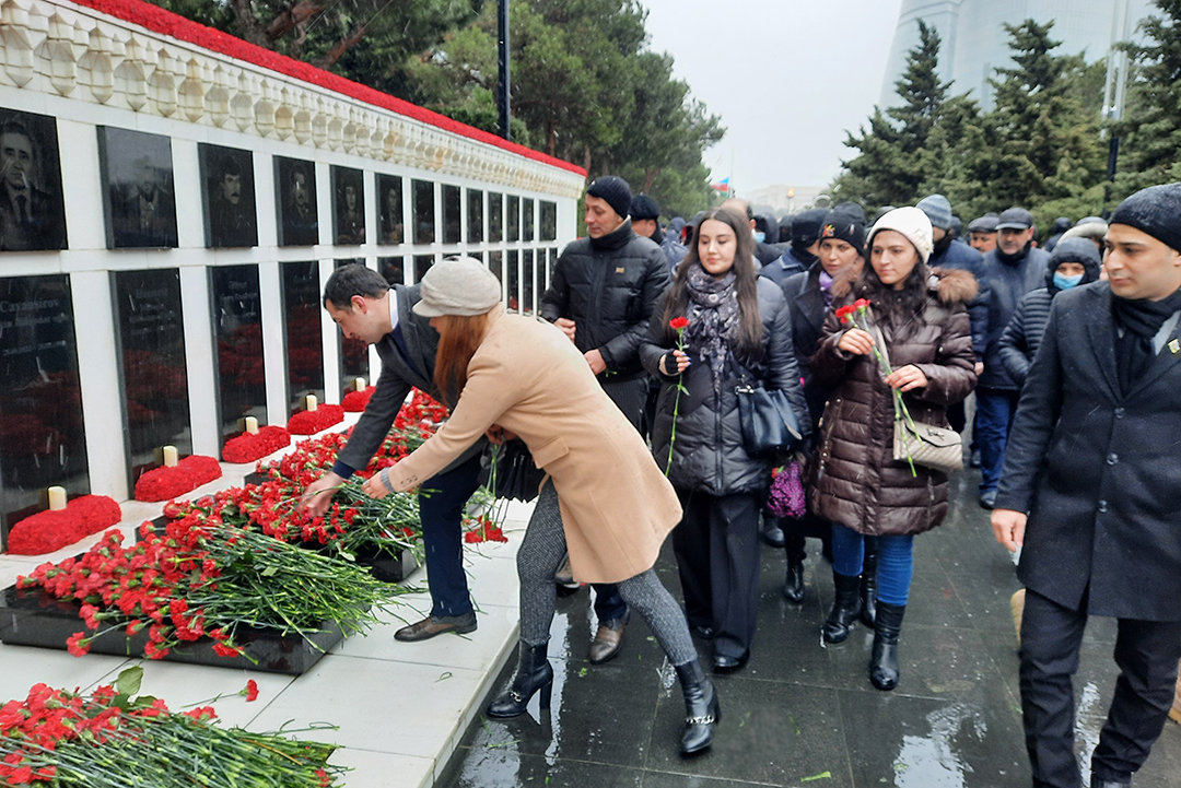 İnstitutun gənc alimləri “Milli iradəmizin zəfər tarixi - 20 Yanvar” adlı tədbirdə iştirak ediblər, Elm və Təhsil Nazirliyi, Elm ve Tehsil Nazirliyi, Azərbaycan Respublikası Elm və Təhsil Nazirliyi, Azerbaycan Respublikasi Elm ve Tehsil Nazirliyi, Elm və Ali Təhsil üzrə Dövlət Agentliyi, Elm və Ali Təhsil, AMEA, Azərbaycan Milli Elmlər Akademiyası, Elmler Akademiyasi, İnformasiya Texnologiyaları İnstitutu, İnformasiya Texnologiyaları, AMEA ITI, AMEA İTİ, İTİ, ITI, ikt.az, ict.az, ict, ikt, www.ict.az, www.ikt.az, Rasim Aliguliyev, Rasim Əliquliyev, RM Əliquliyev, Əliquliyev Rasim, Academician Rasim Aliguliyev
