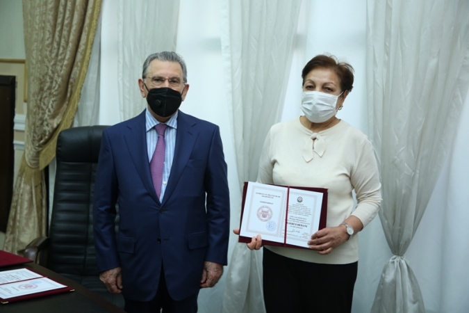 AMEA-nın müxbir üzvü Məsumə Məmmədova təltif edilib, Elm və Təhsil Nazirliyi, Elm ve Tehsil Nazirliyi, Azərbaycan Respublikası Elm və Təhsil Nazirliyi, Azerbaycan Respublikasi Elm ve Tehsil Nazirliyi, Elm və Ali Təhsil üzrə Dövlət Agentliyi, Elm və Ali Təhsil, AMEA, Azərbaycan Milli Elmlər Akademiyası, Elmler Akademiyasi, İnformasiya Texnologiyaları İnstitutu, İnformasiya Texnologiyaları, AMEA ITI, AMEA İTİ, İTİ, ITI, ikt.az, ict.az, ict, ikt, www.ict.az, www.ikt.az, Rasim Aliguliyev, Rasim Əliquliyev, RM Əliquliyev, Əliquliyev Rasim, Academician Rasim Aliguliyev
