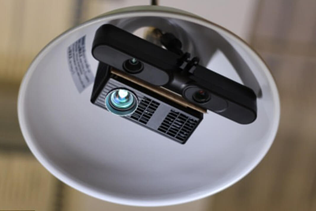 In the US, scientists developed a prototype of a projector screwed into the chandelier of the projector