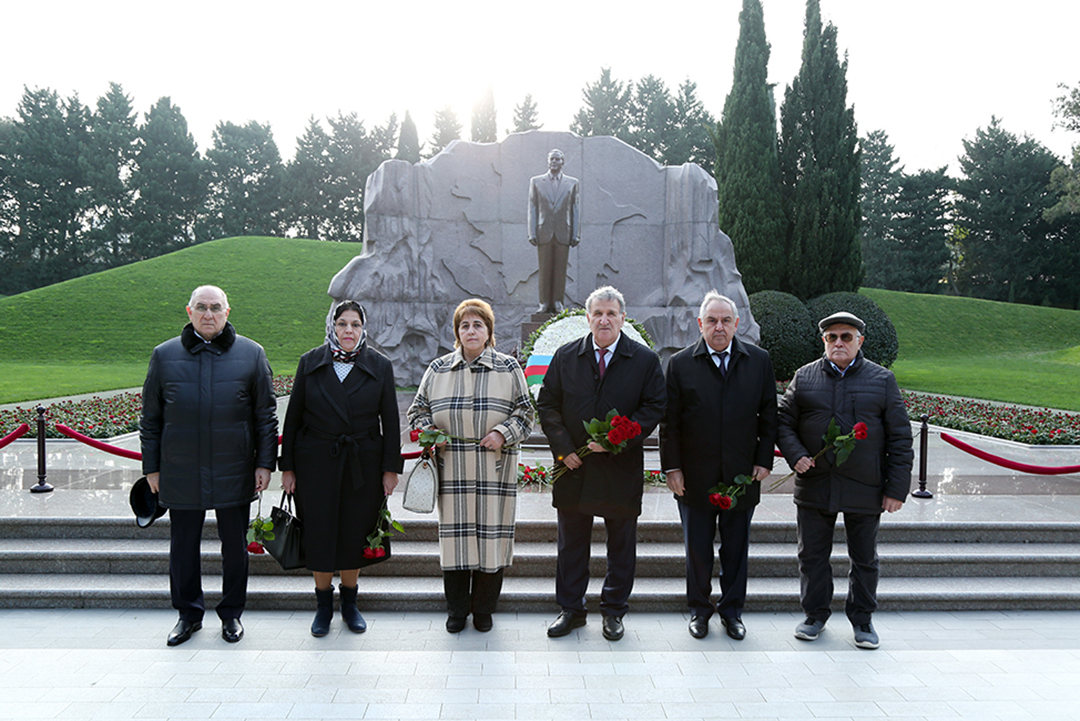AMEA-nın kollektivi Ümummilli Lider Heydər Əliyevin məzarını ziyarət edib, Elm və Təhsil Nazirliyi, Elm ve Tehsil Nazirliyi, Azərbaycan Respublikası Elm və Təhsil Nazirliyi, Azerbaycan Respublikasi Elm ve Tehsil Nazirliyi, Elm və Ali Təhsil üzrə Dövlət Agentliyi, Elm və Ali Təhsil, AMEA, Azərbaycan Milli Elmlər Akademiyası, Elmler Akademiyasi, İnformasiya Texnologiyaları İnstitutu, İnformasiya Texnologiyaları, AMEA ITI, AMEA İTİ, İTİ, ITI, ikt.az, ict.az, ict, ikt, www.ict.az, www.ikt.az, Rasim Aliguliyev, Rasim Əliquliyev, RM Əliquliyev, Əliquliyev Rasim, Academician Rasim Aliguliyev
