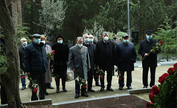 AMEA-nın rəhbərliyi Lütfi Zadənin xatirəsini yad edib, Elm və Təhsil Nazirliyi, Elm ve Tehsil Nazirliyi, Azərbaycan Respublikası Elm və Təhsil Nazirliyi, Azerbaycan Respublikasi Elm ve Tehsil Nazirliyi, Elm və Ali Təhsil üzrə Dövlət Agentliyi, Elm və Ali Təhsil, AMEA, Azərbaycan Milli Elmlər Akademiyası, Elmler Akademiyasi, İnformasiya Texnologiyaları İnstitutu, İnformasiya Texnologiyaları, AMEA ITI, AMEA İTİ, İTİ, ITI, ikt.az, ict.az, ict, ikt, www.ict.az, www.ikt.az, Rasim Aliguliyev, Rasim Əliquliyev, RM Əliquliyev, Əliquliyev Rasim, Academician Rasim Aliguliyev