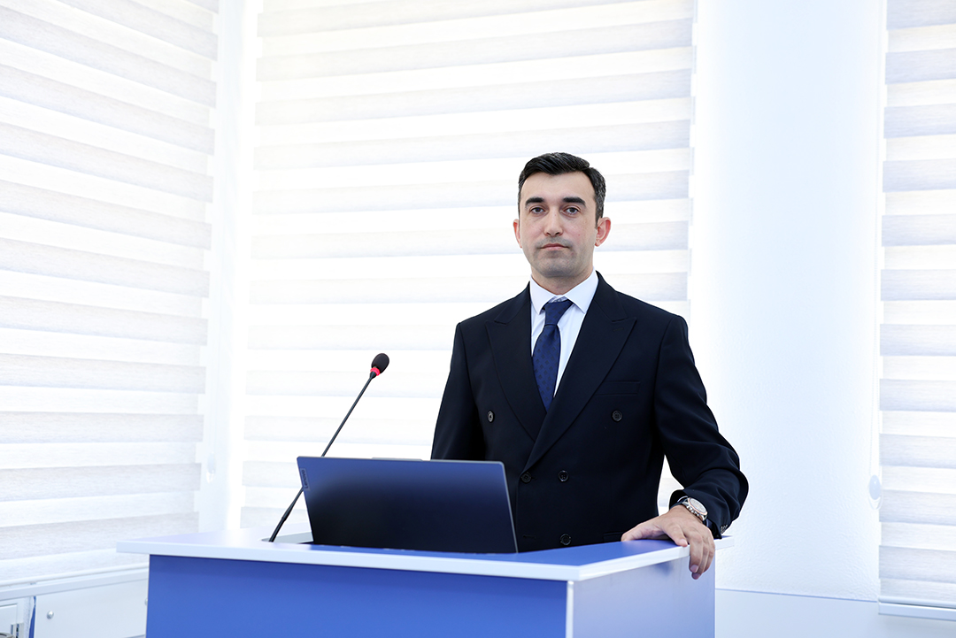 İnstitutun Dissertasiya Şurasının elmi seminarının iclası keçirilib,