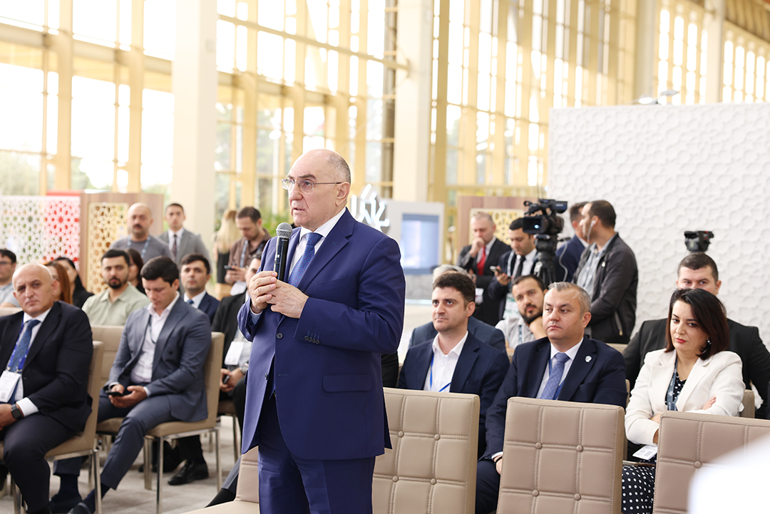 İnformasiya Texnologiyaları İnstitutunun əməkdaşları  “ADEX 2026” Beynəlxalq Müdafiə Sərgisində iştirak ediblər,