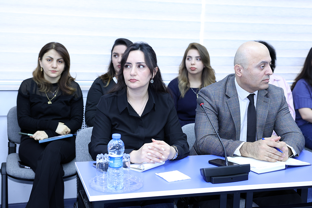 İnformasiya Texnologiyaları İnstitutunda “Süni intellekt savadlılığı” mövzusunda təlim keçirilib,