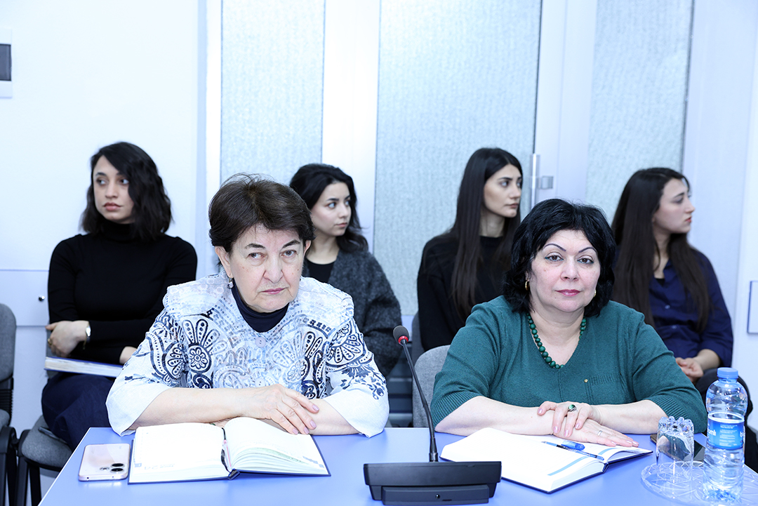 İnformasiya Texnologiyaları İnstitutunda “Süni intellekt savadlılığı” mövzusunda təlim keçirilib,