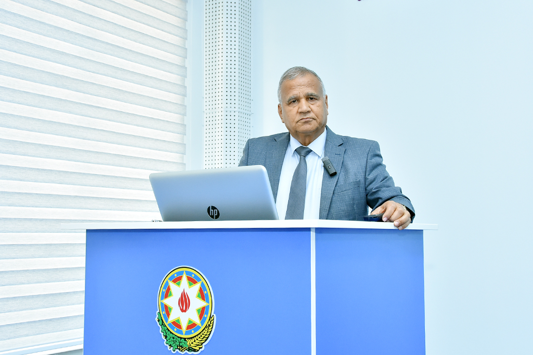 Sənaye 4.0 platforması əsasında iqtisadiyyatın rəqəmsal transformasiyası problemləri tədqiq olunur,