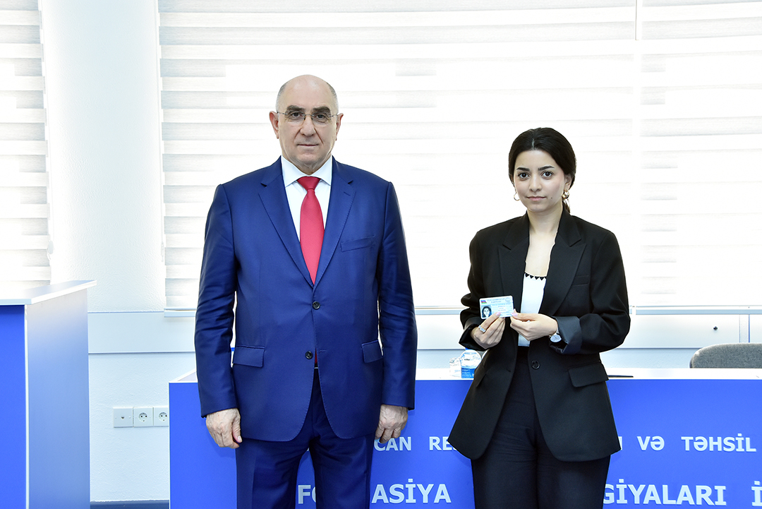 İnformasiya Texnologiyaları İnstitutunun bir qrup əməkdaşı Yeni Azərbaycan Partiyasının sıralarına qəbul edilib,