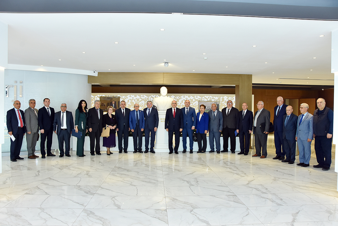 AMEA və “Azərenerji” ASC arasında əməkdaşlıq perspektivləri müzakirə olunub,