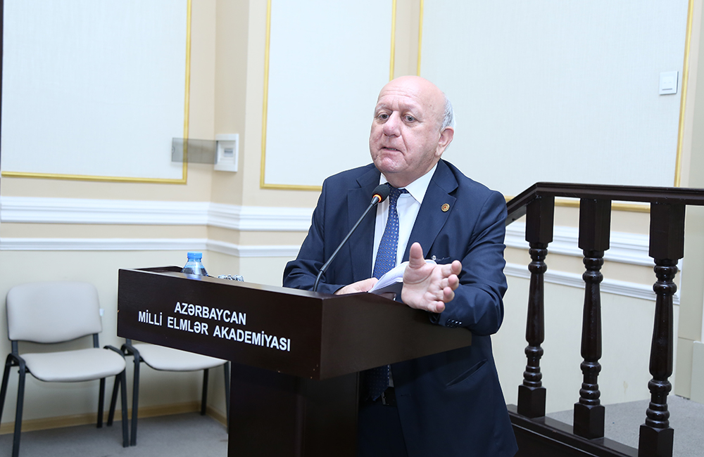 AMEA-da “Rəqəmsal Türkologiya” mövzusunda panel iclas təşkil edilib,