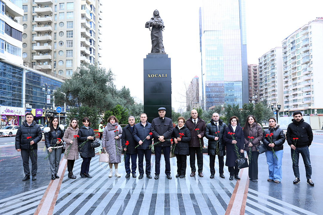 İnformasiya Texnologiyaları İnstitutunun əməkdaşları Xocalı faciəsi qurbanlarının xatirəsini yad ediblər,