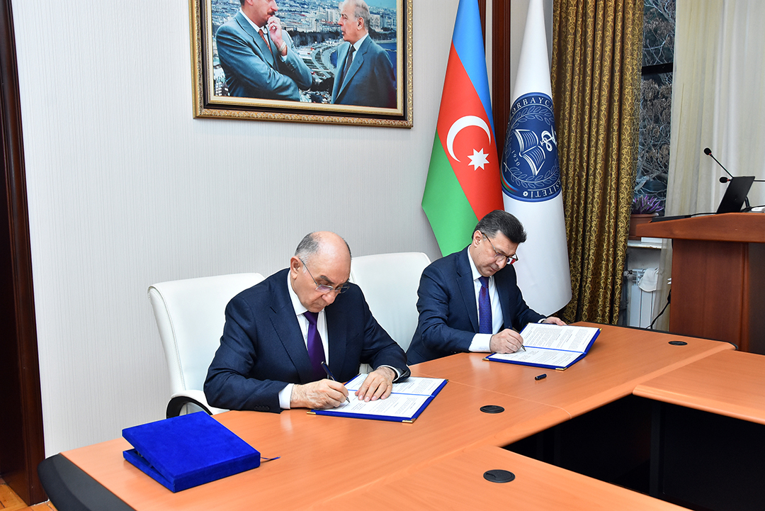 Azərbaycan Tibb Universiteti ilə İnformasiya Texnologiyaları İnstitutu arasında əməkdaşlıq memorandumu imzalanıb,