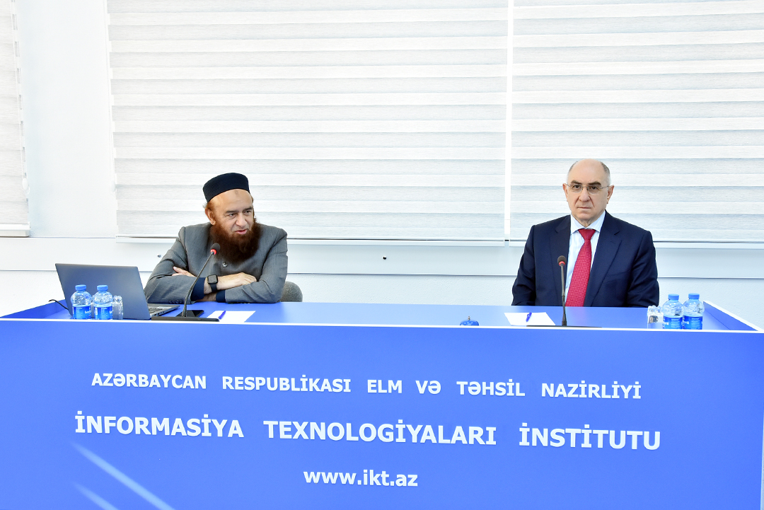 Çikaqo Universitetinin professoru ilə rəqəmsal tibb problemləri müzakirə olunub,