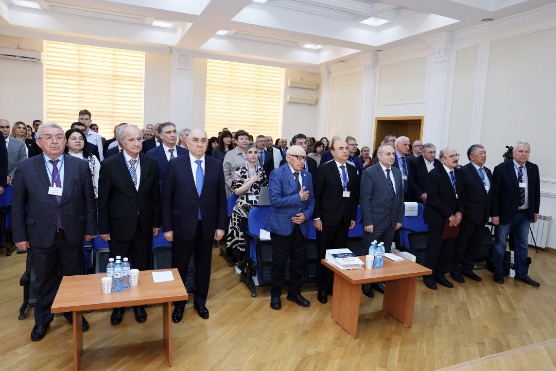 Bakıda Şərq-Qərb Nəqliyyat Dəhlizində Logistika, İdarəetmə və İstismar Problemləri üzrə 5-ci beynəlxalq konfrans keçirilir,