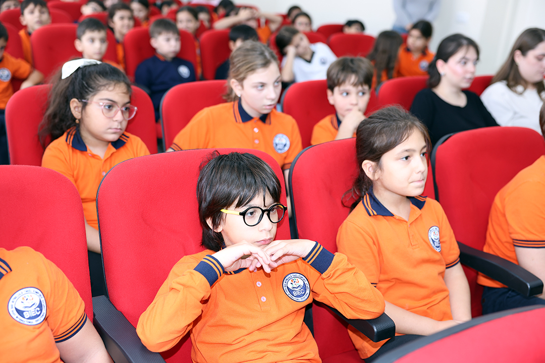 Bakı Beynəlxalq Təhsil Kompleksində süni intellekt və kibertəhlükəsizlik mövzusunda görüş təşkil olunub,