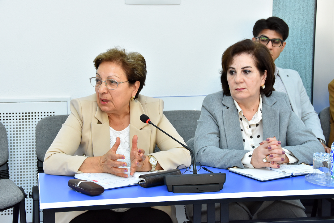 Çikaqo Universitetinin professoru ilə rəqəmsal tibb problemləri müzakirə olunub,