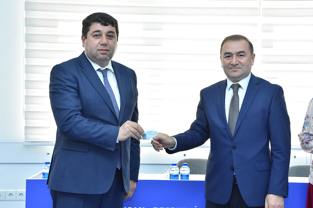 İnformasiya Texnologiyaları İnstitutunun bir qrup əməkdaşı Yeni Azərbaycan Partiyasının sıralarına qəbul edilib,