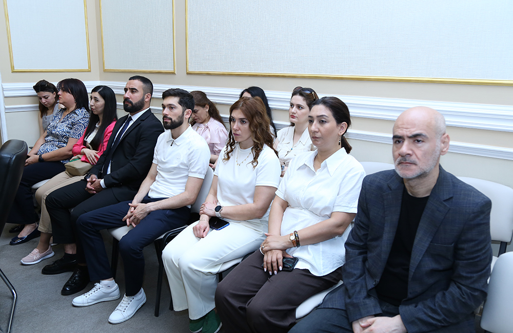 AMEA-da “Rəqəmsal Türkologiya” mövzusunda panel iclas təşkil edilib,