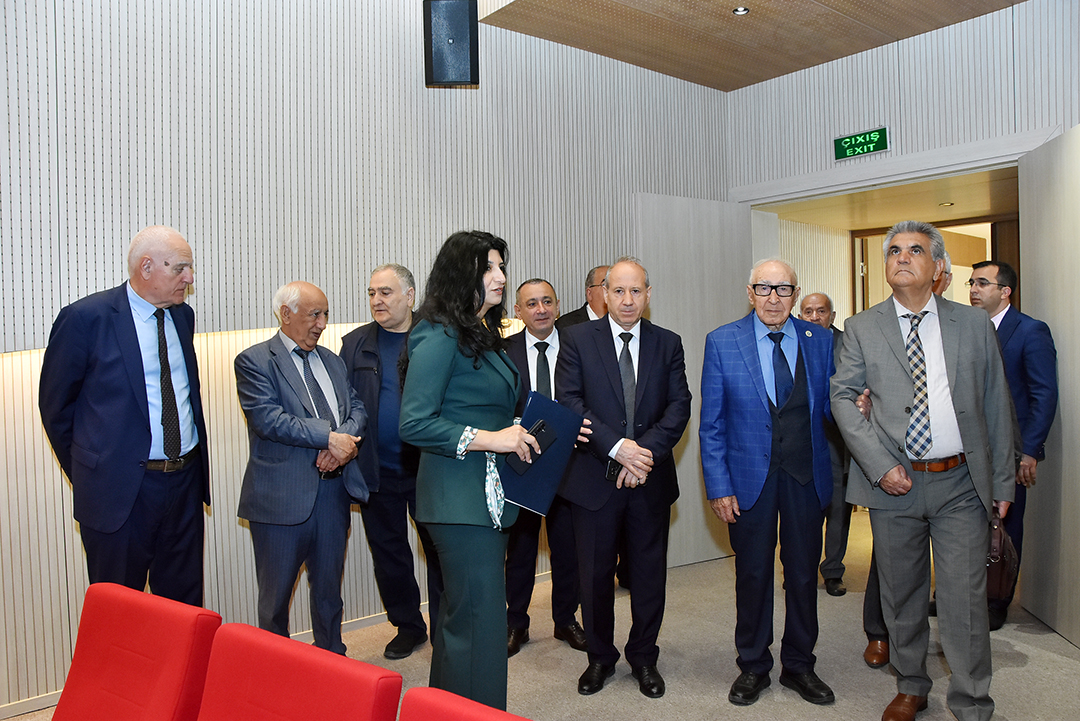 AMEA və “Azərenerji” ASC arasında əməkdaşlıq perspektivləri müzakirə olunub,