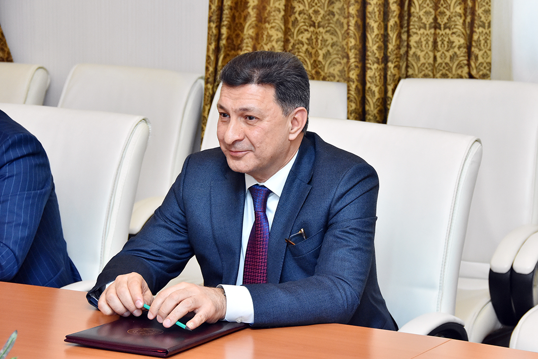 Azərbaycan Tibb Universiteti ilə İnformasiya Texnologiyaları İnstitutu arasında əməkdaşlıq memorandumu imzalanıb,