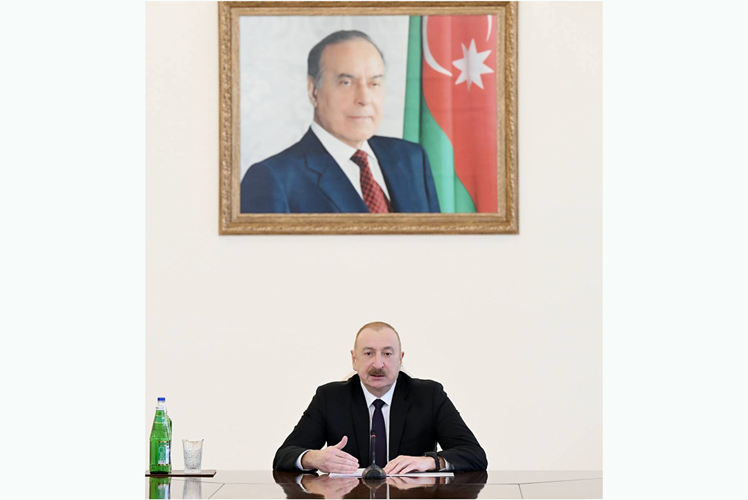 İlham Əliyevin sədrliyi ilə “Azərbaycanın yeni rəqəmsal arxitekturası” adlı vahid fəaliyyət planına həsr olunmuş müşavirə keçirilib,