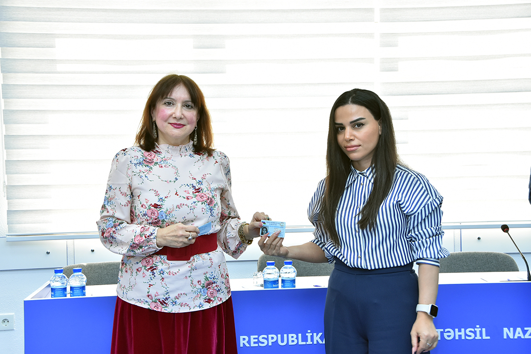 İnformasiya Texnologiyaları İnstitutunun bir qrup əməkdaşı Yeni Azərbaycan Partiyasının sıralarına qəbul edilib,