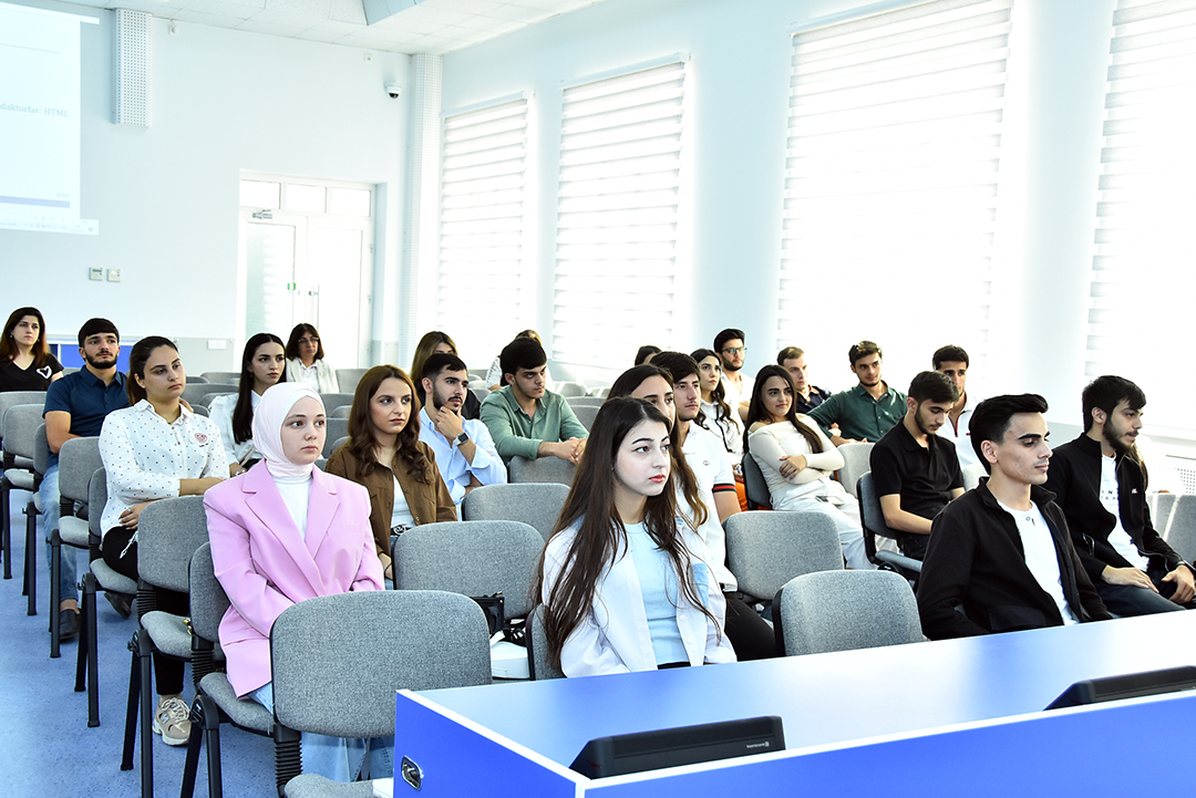 İnstitutda Bakı Biznes Universitetinin tələbələri üçün informasiya texnologiyaları üzrə  dərslərə start verilib,