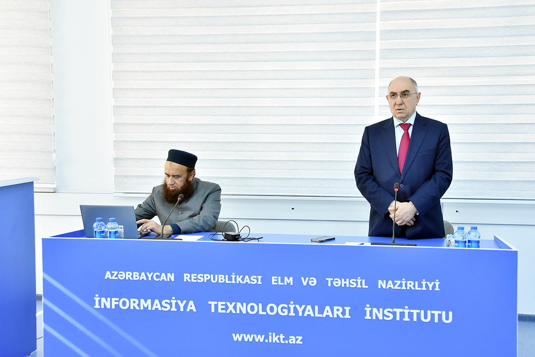 Çikaqo Universitetinin professoru ilə rəqəmsal tibb problemləri müzakirə olunub,