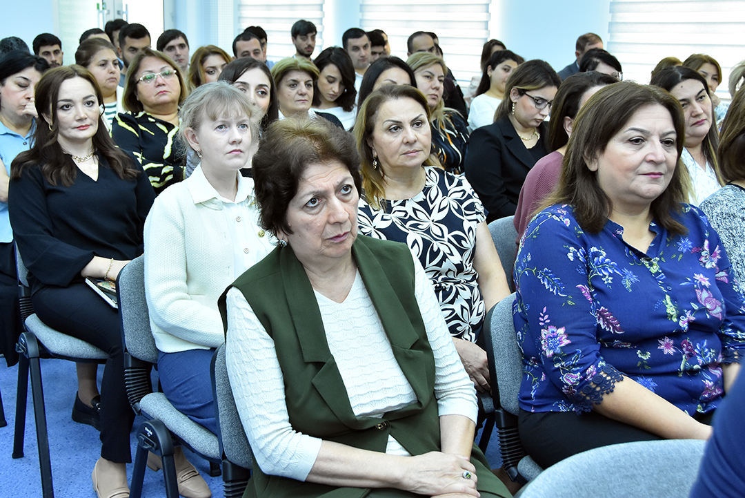 Akademik Rasim Əliquliyev: “İnstitutun elmi potensialından daha səmərəli istifadə edilməsi istiqamətində işlər görülməlidir”,