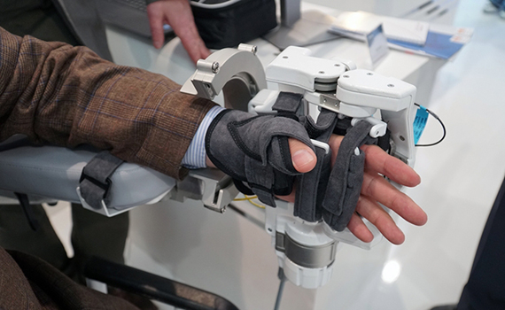 “Ekzoəlcək” əlin hərəkət qabiliyyətini bərpa edəcək, Elm və Təhsil Nazirliyi, Elm ve Tehsil Nazirliyi, Azərbaycan Respublikası Elm və Təhsil Nazirliyi, Azerbaycan Respublikasi Elm ve Tehsil Nazirliyi, Elm və Ali Təhsil üzrə Dövlət Agentliyi, Elm və Ali Təhsil, AMEA, Azərbaycan Milli Elmlər Akademiyası, Elmler Akademiyasi, İnformasiya Texnologiyaları İnstitutu, İnformasiya Texnologiyaları, AMEA ITI, AMEA İTİ, İTİ, ITI, ikt.az, ict.az, ict, ikt, www.ict.az, www.ikt.az, Rasim Aliguliyev, Rasim Əliquliyev, RM Əliquliyev, Əliquliyev Rasim, Academician Rasim Aliguliyev