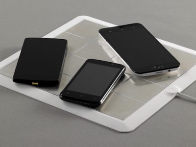 Energysquare is a wireless phone charging pad that doesn’t use induction