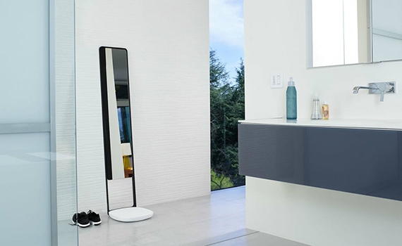 Smart mirror with 3D scanner from Naked Labs will tell about you all