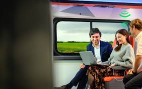 Avtobuslara işığın köməyi ilə İnternetin ötürülməsi sistemi quraşdırılıb, Elm və Təhsil Nazirliyi, Elm ve Tehsil Nazirliyi, Azərbaycan Respublikası Elm və Təhsil Nazirliyi, Azerbaycan Respublikasi Elm ve Tehsil Nazirliyi, Elm və Ali Təhsil üzrə Dövlət Agentliyi, Elm və Ali Təhsil, AMEA, Azərbaycan Milli Elmlər Akademiyası, Elmler Akademiyasi, İnformasiya Texnologiyaları İnstitutu, İnformasiya Texnologiyaları, AMEA ITI, AMEA İTİ, İTİ, ITI, ikt.az, ict.az, ict, ikt, www.ict.az, www.ikt.az, Rasim Aliguliyev, Rasim Əliquliyev, RM Əliquliyev, Əliquliyev Rasim, Academician Rasim Aliguliyev